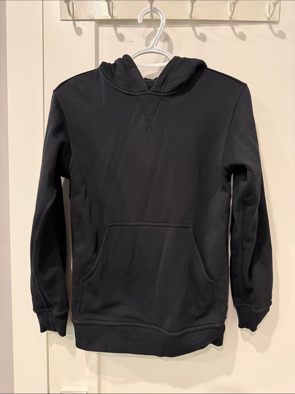 lululemon athletica Black Pullover Hoodie with Kangaroo Pocket